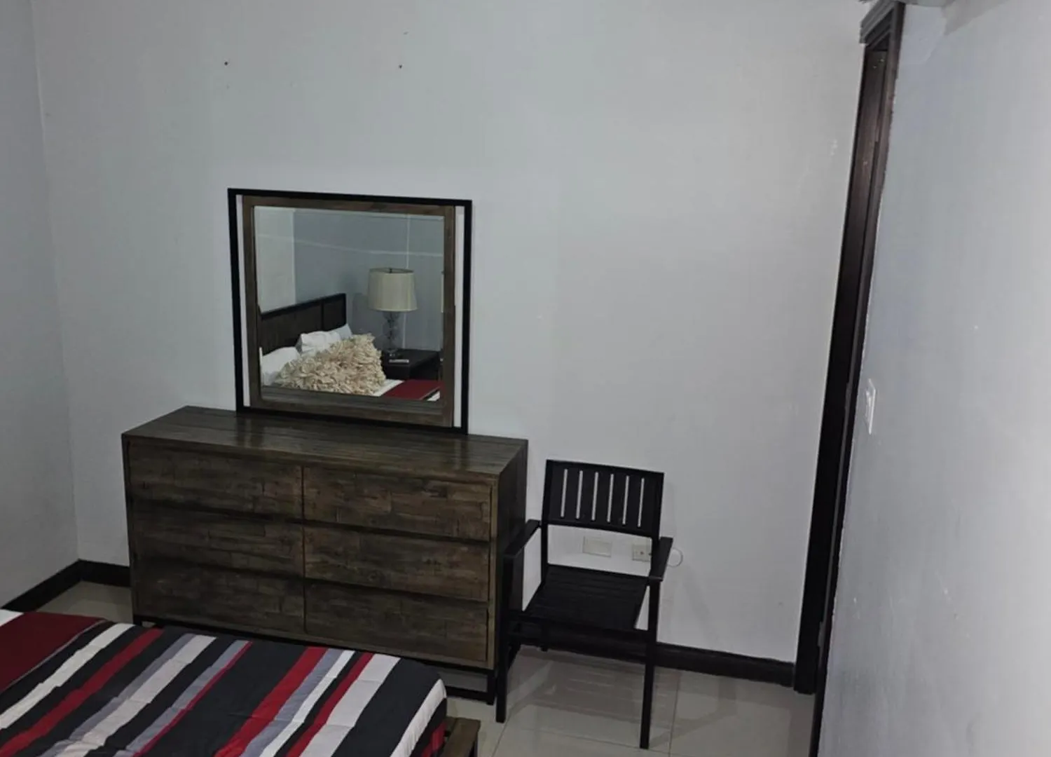 Ac Hotel Neighbors Luxury 1 Bedroom Uptown Kingston Apartment