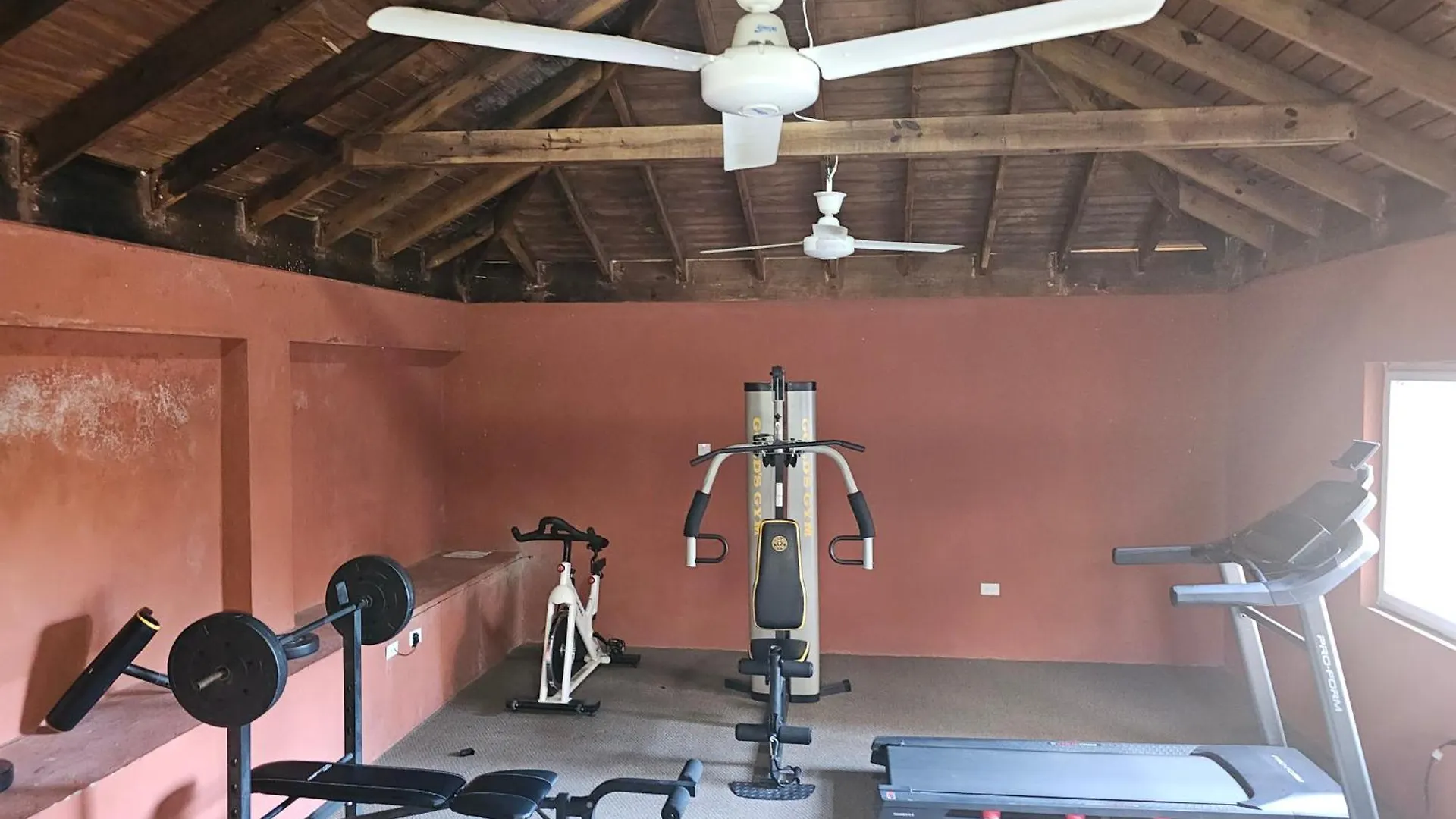 Ac Hotel Neighbors Luxury 1 Bedroom Uptown Kingston Apartment 0*,